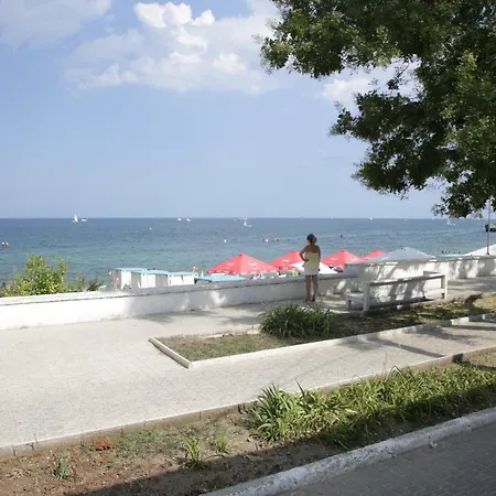 Номер с видом на море в Отраде Одеса